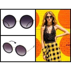 💕ALICE + OLIVIA💕 Beverly Sunglasses ~ Black